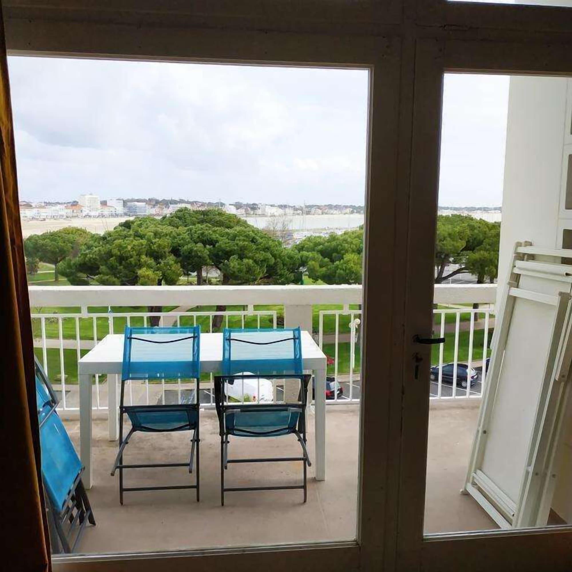 Brit Hotel Hermitage 鲁瓦扬 外观 照片
