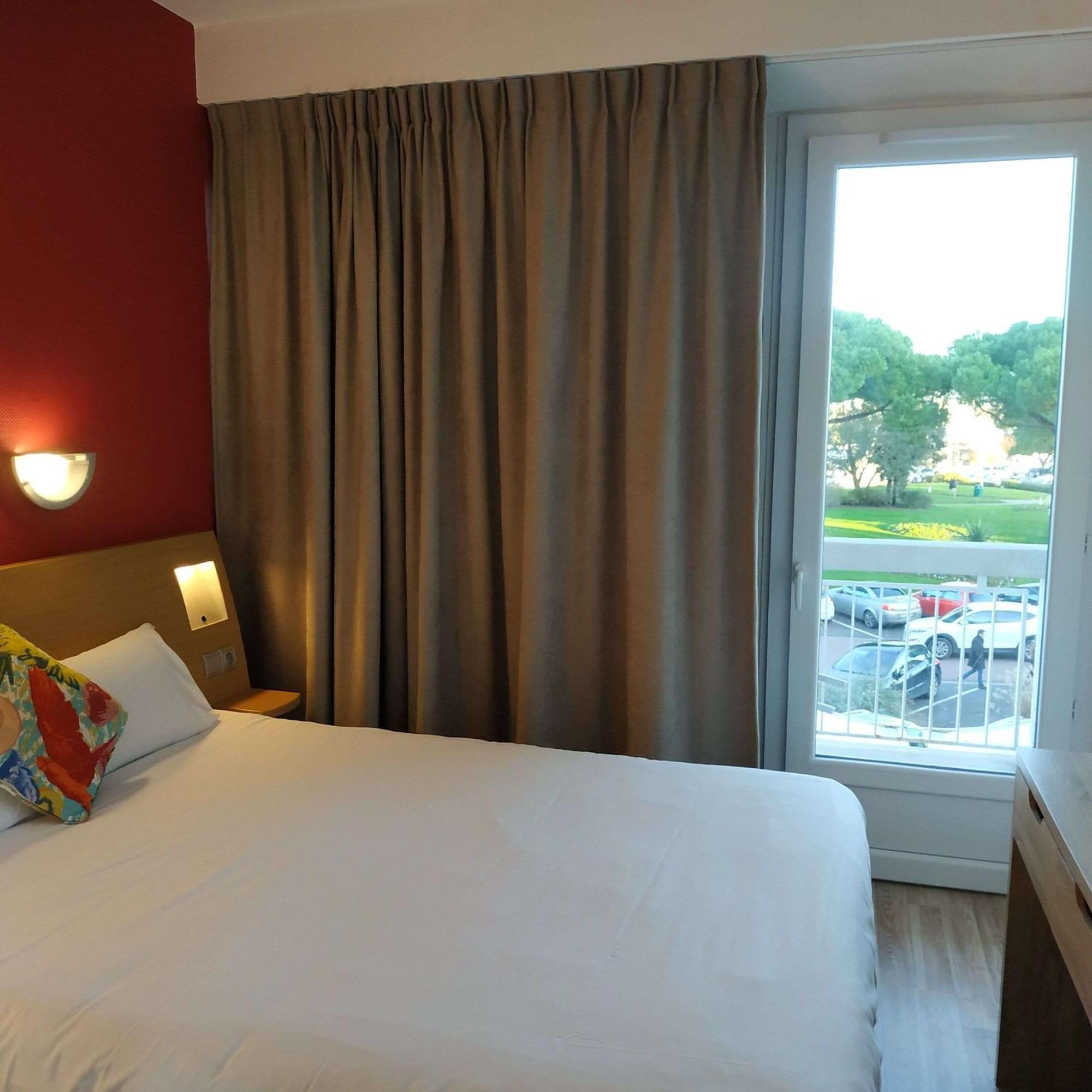 Brit Hotel Hermitage 鲁瓦扬 外观 照片